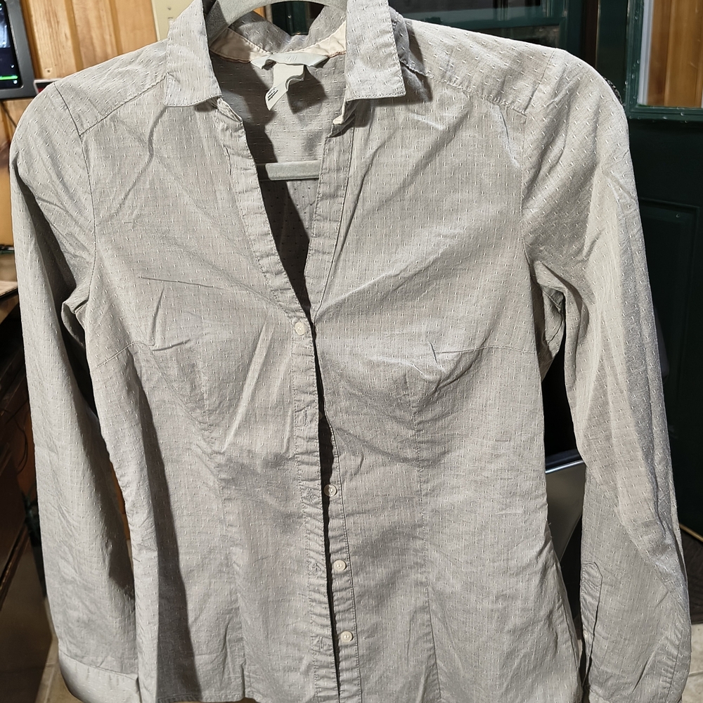 H&M Women's Blouse in Light Gray - Picture 4 of 11